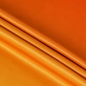 ชุดทีมฟุตบอลแบบกำหนดเอง เสื้อเจอร์ซีย์โพลีเอสเตอร์แห้งเร็ว ระบายอากาศ กางเกงขาสั้น ชุดฟุตบอล พิมพ์โลโก้ รับผลิตแบบ OEM ODM รับออเดอร์จำนวนมาก - Product Image 6