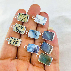 Colgante de piedras preciosas de jaspe dálmata con piedra principal de diamante Plata Lisa 925 Borde de alta calidad para collares chapados en oro - Product Image 3