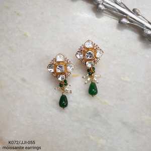 <b>Emerald</b> Green Moissanite Kundan Polki <b>Studs</b> Fashionable <b>Stud</b> <b>Earrings</b> - Product Image 4