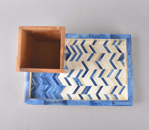 Portalápices de Resina Azul Brillante con Incrustaciones de Hueso - Product Image 3