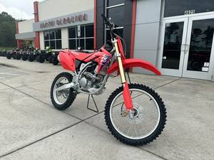 Motos Experts CRF150R 2026 toutes options, neuves et en stock - Product Image 6