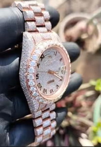 Montre à quartz de luxe pour homme avec diamants en moissanite, boîtier en alliage, épaisseur de 5 mm - Product Image 2