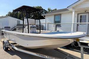 Barcos USADOS MÁS VENDIDOS Carolina Skiff 21 LS |   21 Yates a Motor para Cruceros, Entretenimiento y Ocio, Motores Fuera de Borda - Product Image 3