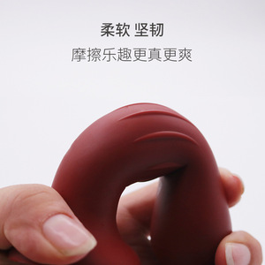 Dildo de Silicona Líquida con Arnés de Cuero para Parejas Lesbianas - Product Image 3