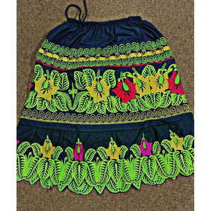 Faldas de mujer con estampado Hawaiano de algodón de alta calidad Nuevo estilo Bordado Ropa hawaiana Transpirable Fabricado en Pakistán - Product Image 2