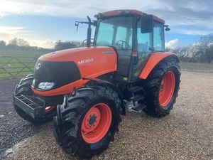 Tractor Kubota 4x4 de Alto Rendimiento M130X, en Excelentes Condiciones, Listo para Comprar, Precios al por Mayor, Disponible Ahora - Product Image 2