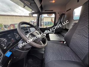 Camión Volquete Usado Mercedes Arocs 2648, Ligero, 6x4, Tracción en las Ruedas, Euro 6, Diésel, Transmisión Automática, Volante a la Izquierda, Camión Pesado - Product Image 4