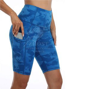 Shorts de yoga de qualité supérieure fabriqués au Pakistan, meilleur matériau pour la salle de sport, l'entraînement, la course à pied et un style de vie actif - Product Image 1