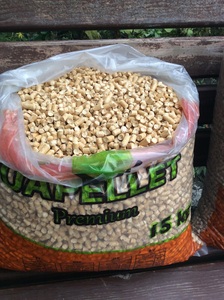 Pellets de Madera de Pino de Alta Calidad al por Mayor EN Plus-A1 6mm 8mm Patrón de Barra Material de Roble en Stock para Venta - Product Image 3