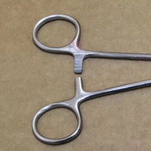 Tenáculo Uterino Adair, Pinzas de Acero Inoxidable, Instrumento Quirúrgico Ginecológico Manual de Alta Calidad, Color y Tamaño Personalizables - Product Image 5