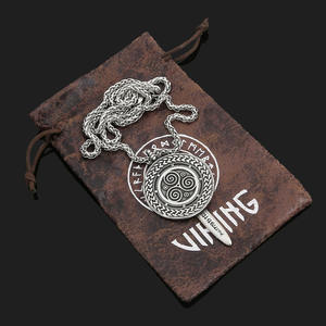 Collier pendentif épée viking en acier inoxydable pour homme, plaqué argent avec motifs croix vintage et cœur, serti de diamants, cadeau - Product Image 3