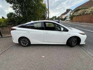 USADO LHD/RHD 2018 T O Y O T A PRIUS 1,8 EDICIÓN EMPRESARIAL MÁS DE 2017 - Product Image 2