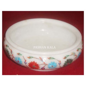 Nouveau bol de travail manuel en marbre blanc pur avec incrustation de fleurs traditionnelles et modernes avec bol en marbre rond poli fin - Product Image 1