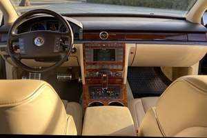 VOLKSWAGEN PHAETON W12 PREMIERE EDITION 2004 D'OCCASION CÔTÉ GAUCHE/DROIT - Product Image 5