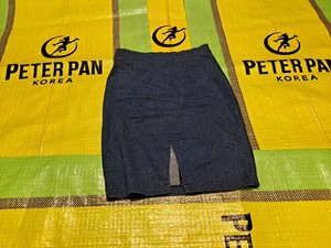 Vêtements d'occasion : Jupes en jean pour femmes - Product Image 2