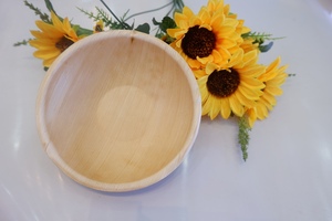 Assiette à dîner ronde en bois de bambou, feuille de palmier de haute qualité, biodégradable, jetable, provenant du Vietnam - Product Image 4