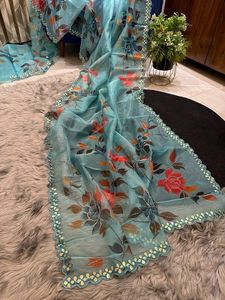 Desgaste atraente elegante Organza <span class=keywords><strong>Saree</strong></span> puro em Floral Digital Print anexado bela seqüência fronteira mão trabalho para venda