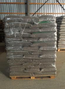 Granulés de pin et de bois de haute qualité à prix de gros abordable, forme bâton 6mm, pour système de chauffage, haute chaleur 4600J, sacs de 15kg en vente - Product Image 2