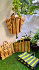 Custom Eco-Friendly Fashionable Handloom Recycled Beach and Cosmetic Bags Reusable Zipper <b>Plastic</b> Woven Striped Shopping Cases - Product Image 3