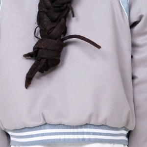 Chaqueta universitaria con logotipo personalizado para hombres y mujeres: perfecta para equipos escolares, eventos universitarios y ropa informal - Product Image 6