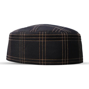 Gorro de oración islámico de tela elegante de alta calidad hecho a mano con diseño cosido tradicional para uso diario en reuniones deportivas - Product Image 5