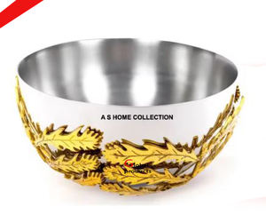 Bol de service de nourriture et de salade en acier inoxydable en métal fini doré de forme ronde pour restaurant et bar d'hôtel - Product Image 2