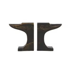 Juego de sujetalibros de mármol blanco de lujo para el hogar y la oficina, elegante soporte decorativo para libros que añade un encanto atemporal a los estantes modernos - Product Image 3