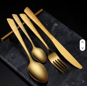 Juego de cubiertos de metal plateado Vintage para bodas y eventos Cubiertos con diseño navideño para hoteles - Product Image 5