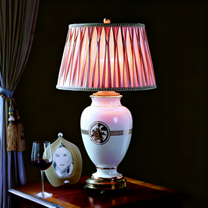 Đèn bàn gốm sứ xanh lớn sang trọng, đế đồng thau, đèn để bàn thủ công, đèn trang trí cho sảnh khách sạn - Product Image 6