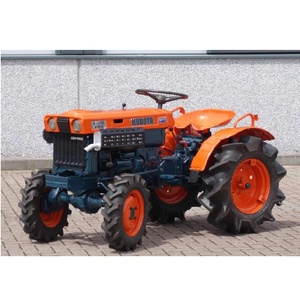 Tractor Compacto Kubota B700 de Segunda Mano en Venta, 14HP, Tracción en las Cuatro Ruedas, Precio de Tractores Agrícolas - Product Image 4