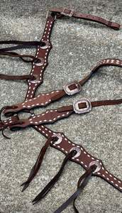 Juego de tachuelas de cuero rústico occidental con acabado antiguo, brida fuerte y collar de pecho para caballos de Rancho y senderos de la India - Product Image 4