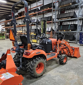 Tracteur à roues KUBOTA BX1880 22HP 2023 pour usage agricole avec moteur, boîte de vitesses et roulements - Occasion, prêt à être expédié - Product Image 4