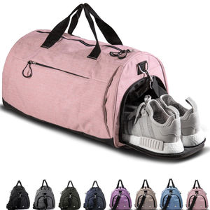 Bolsa deportiva para ir al gimnasio diariamente, hecha con tela resistente, diseño ligero, bolsillos de almacenamiento adicionales para empacar. - Product Image 5