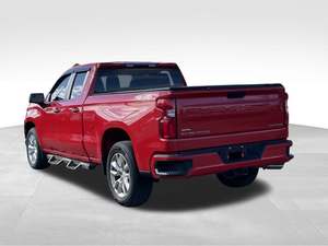 Camioneta Chevrolet Silverado 1500 Custom 2020 Usada en Excelentes Condiciones - Product Image 5