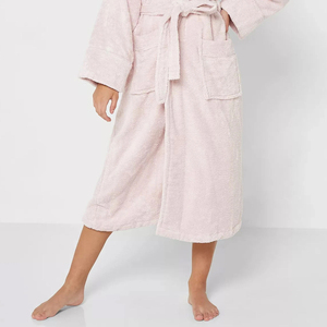 Albornoz Térmico de Algodón de Lujo para Mujer, Largo hasta la Rodilla, Personalizable con Bordado Frontal, de Alta Calidad, con Bolsillos, Venta al por Mayor - Product Image 5