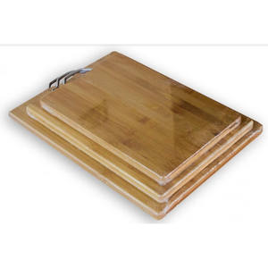 Tabla de cortar de madera hecha a mano con textura pulida adecuada para hogares tradicionales y cocinas modernas - Product Image 2