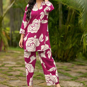 Conjunto de diseñador de rayón pesado ligero suave e informal para uso en fiestas de chicas universitarias de oficina - Product Image 1