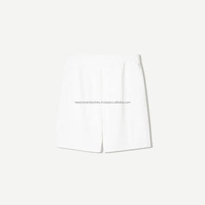 Hombres Denim Streetwear Casual Teares Shorts Pantalones Hombres Pantalones de chándal Pantalones cortos de mezclilla para hombres - Product Image 3