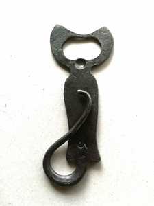 Ouvre-bouteilles en fer forgé à la main en forme de cerf forgés sur mesure convenant aux magasins de fournitures viking et hydromel pour la revente - Product Image 4