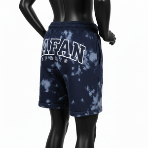 Shorts en molleton de coton premium 300 GSM, effet délavé, bleu marine, patch chenille tie-dye, impression sérigraphique, logo personnalisé, coupe ajustée pour femme - Product Image 5