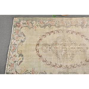 Alfombra de lana clásica Beige de 5,3x8 pies, diseño de retazos turcos para sala de estar o mesita de noche, respaldo de látex para adolescentes - Product Image 3