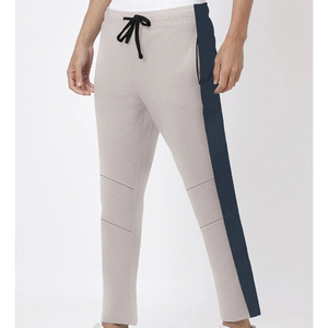 กางเกงวอร์มผู้ชายแบบสั่งทำ OEM ผ้าฝ้าย 100% คุณภาพสูง ทรงเข้ารูป สไตล์ลำลอง เอวสูง ผ้าฟลีซ มีเชือกผูก กระเป๋า ใส่ได้ทุกวัน ทรงตรง - Product Image 1