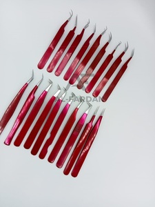 Ensemble de pinces à extensions de cils fabriquées en acier inoxydable japonais durable, revêtement rouge, pointe en fibre. - Product Image 5
