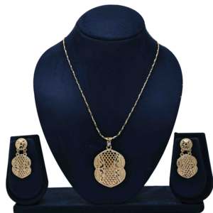 Collares colgantes de moda rellenos de oro de 14K 18K 24K al por mayor, joyería chapada en oro de latón, conjunto de pendientes y colgantes de formación elegante. - Product Image 1