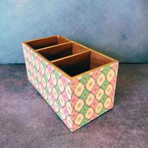 Soporte para Cucharas de Madera Multifuncional de Tres Niveles, Diseño Clásico Artesanal, con Revestimiento Protector Resistente al Agua - Product Image 3