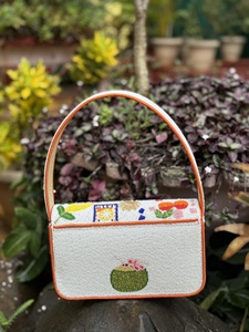 Sac à bandoulière bohème en coton brodé de perles pour femme avec rabat, idéal pour les voyages quotidiens estivaux - Product Image 3