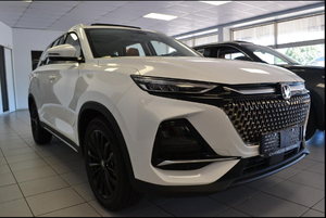 รถยนต์มือสองคุณภาพดีราคาประหยัด ปี 2025 ชางอัน CS-75 Pro 1.5T CE เกียร์ออโต้ พวงมาลัยขวา - Product Image 3