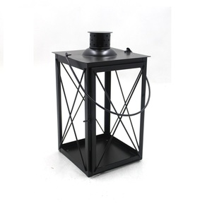 Diseño moderno Ecológico Decoración del hogar Jambu T Lite Color dorado Elegante Navidad Decorativo Hierro Metal Linterna Hecho a mano - Product Image 4
