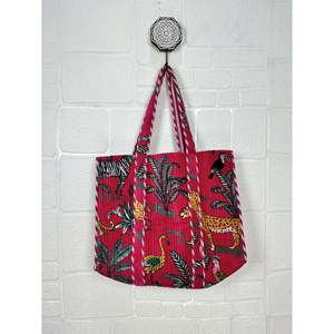 Bolso Tote Reversible de Terciopelo y Algodón Acolchado Estilo Boho Chic, Grande, Ecológico y Sostenible, para Compras, Playa, Fin de Semana, Color Ocre PC - Product Image 4