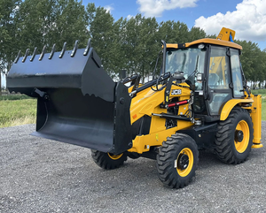 รถตักล้อยาง JCB 3DX Plus 74 แรงม้า ขับเคลื่อน 4 ล้อ พร้อมหัวขุด 7.5 ตัน - Product Image 1